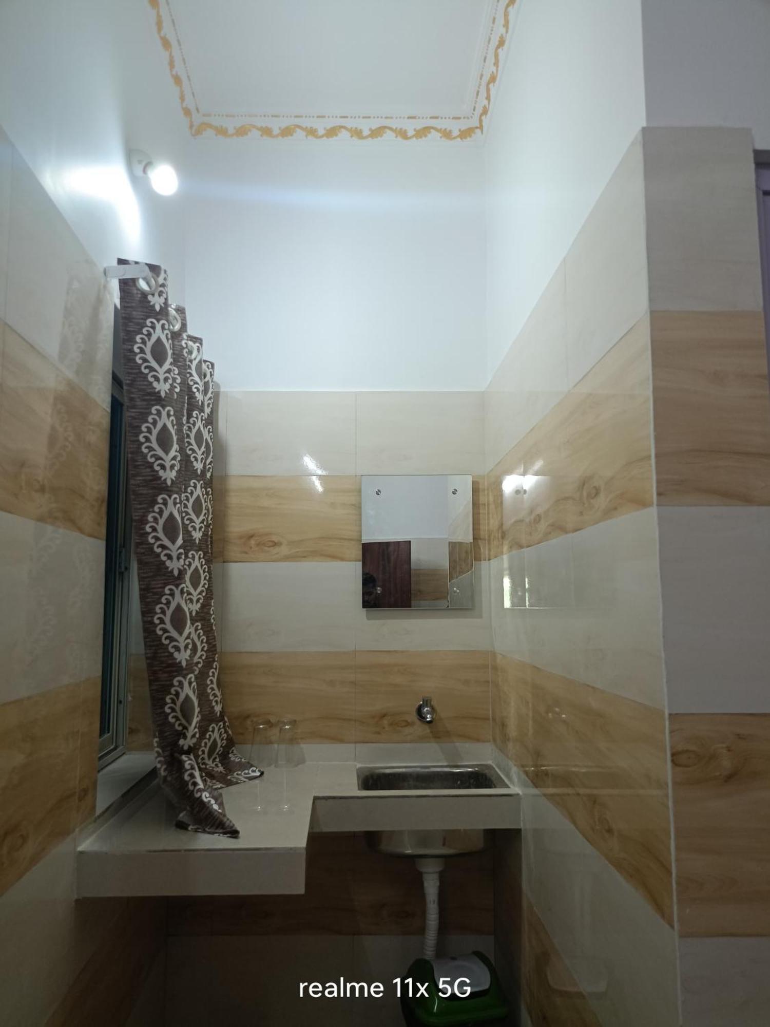 Hotel Trupti Residency Пури Экстерьер фото